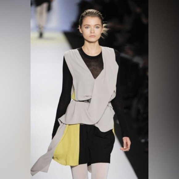 BCBGMaxAzria Runway Gray and Black Asymmetrical Tailored Dress - Picture 2 of 11